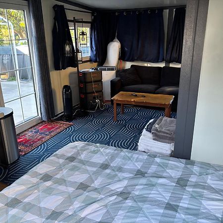 מלון מיאמי ספרינגס Mini House Oasis מראה חיצוני תמונה